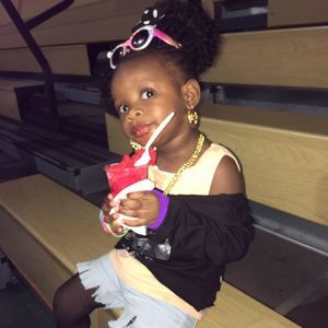 Meet your Posher, Charon